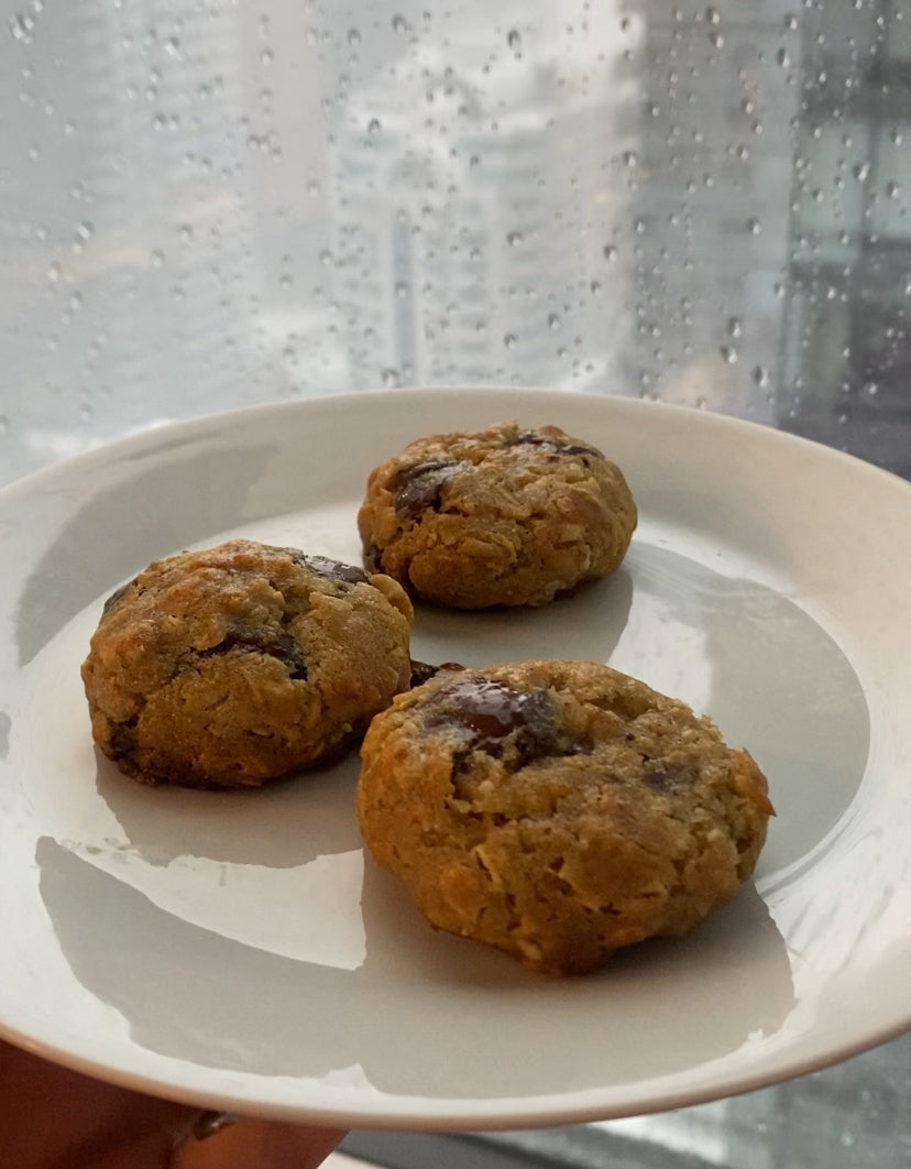 Oatmeal Snack Cookies (12 Cookies)